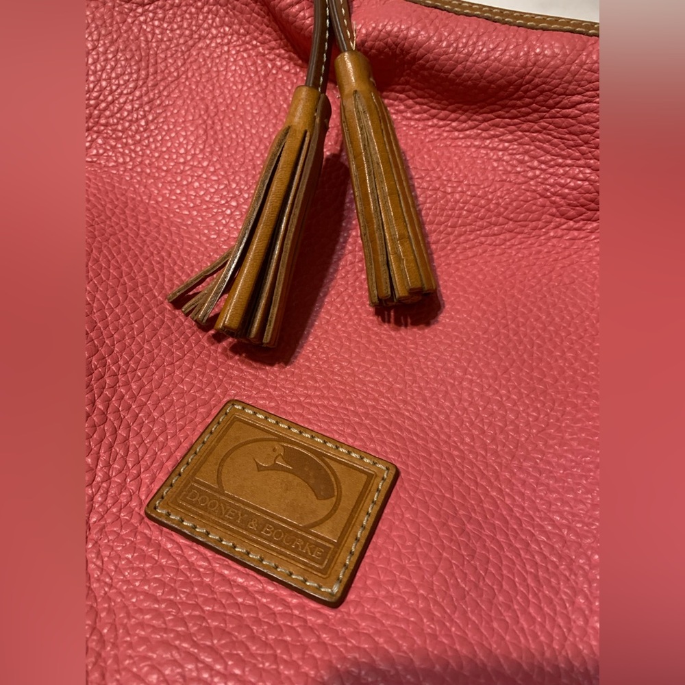 Dooney and Bourke pink handbag - Picture 4 of 8